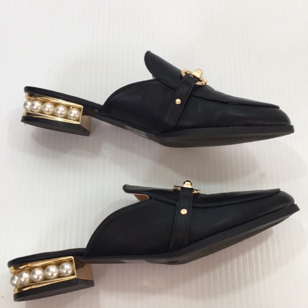 ~pearl heeled miles~